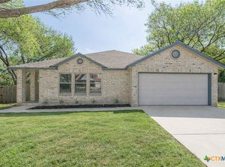 1947 Queen Victoria Dr, New Braunfels, TX 78130
