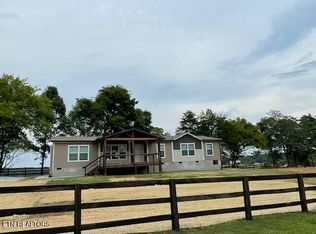 215 Lees Chapel Rd, Sweetwater, TN 37874