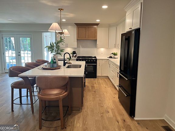 4th image of 820 Oakhaven Dr