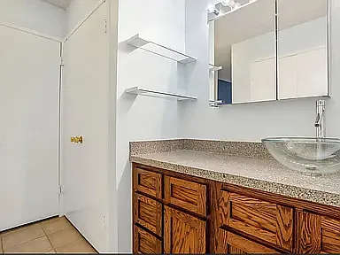 355 S Madison Ave #124 — Photo 12