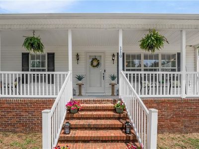 110 Larkspur Ln, Thomasville, NC, 27360