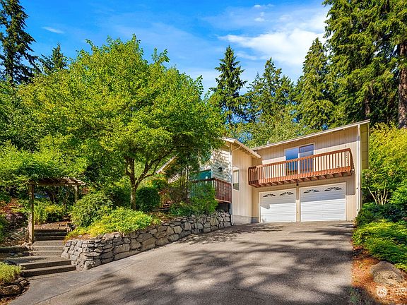3rd image of 5901 53rd Avenue NW