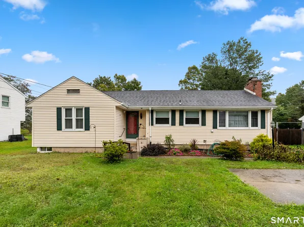 1781 Litchfield Turnpike, Woodbridge, CT 06525