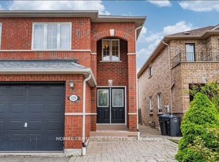 3226 Raindance Cres, Mississauga, ON L5N 8L6