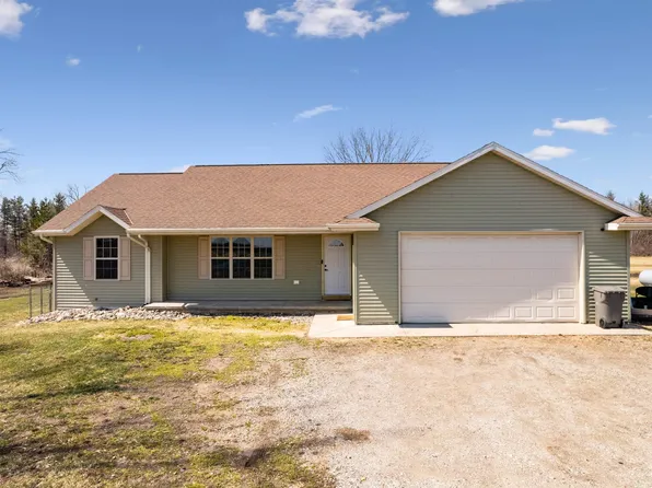 N4407 W Townline Rd, Marinette, WI 54143
