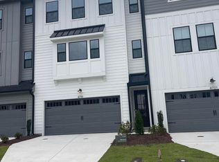 4719 Cypress Tree Ln, Raleigh, NC 27612