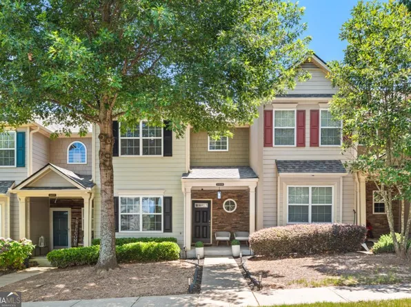 2449 Suwanee Pointe Dr, Lawrenceville, GA 30043