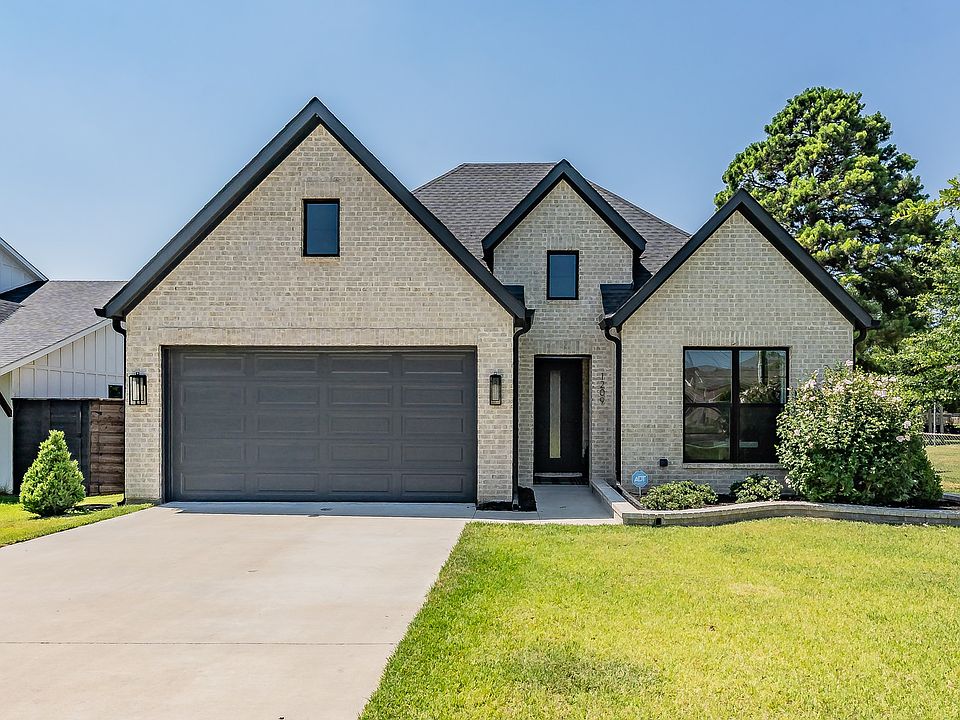 1st image of 1209 Hilltop Dr #Tx