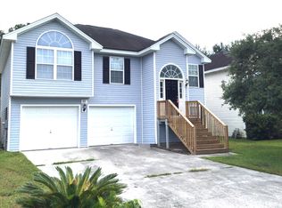 37 Springwater Dr, Port Wentworth, GA 31407