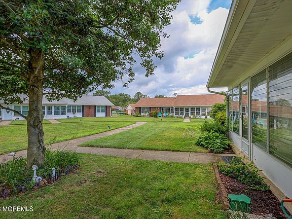 4th image of 1209A Shetland Drive