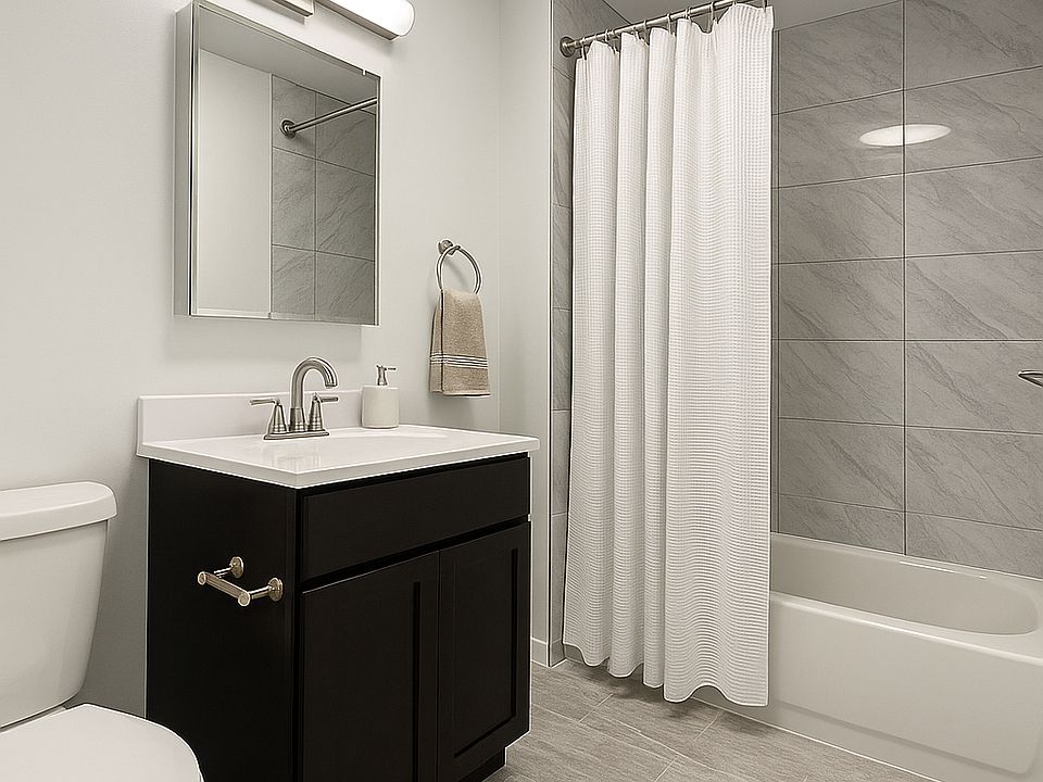 Bathtub shower