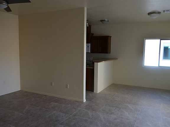 4th image of 738 E Arena St