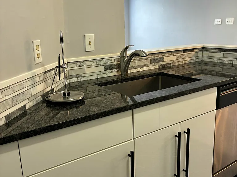 419 Hancock Pl — Photo 10