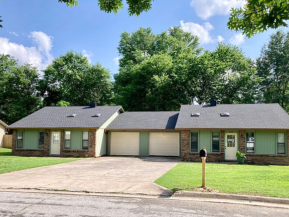 2nd image of 916 N Century Dr