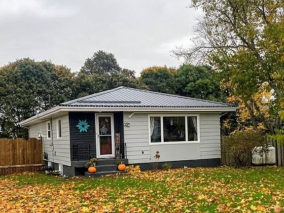 5th image of 68 Meadowbank Rd