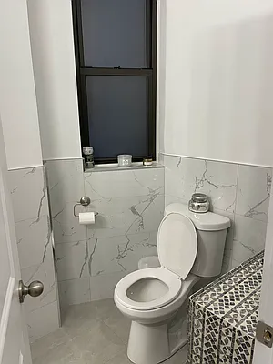 Rented by Eric Goodman Realty Corp | media 9