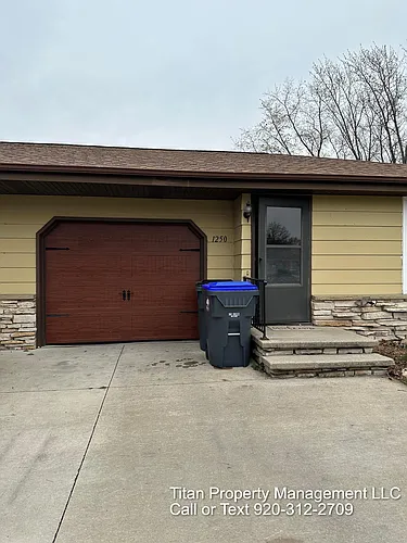 1250 Primrose Ln Photo 1