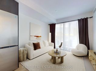 3009 Novar Rd #412, Mississauga, ON