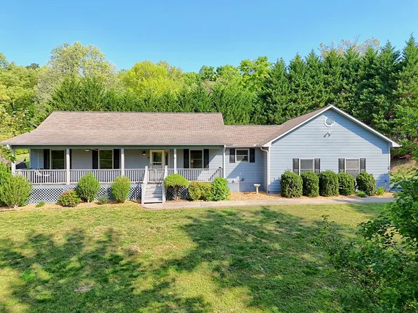 95 Dogwood Hls, Hayesville, NC 28904