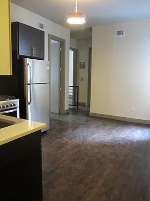 Rented by Uptown Flats LLC | media 24