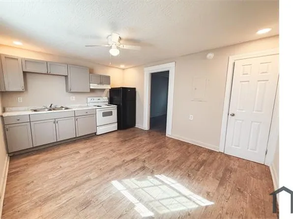 1826 Clements Ave #A18, North Charleston, SC 29405