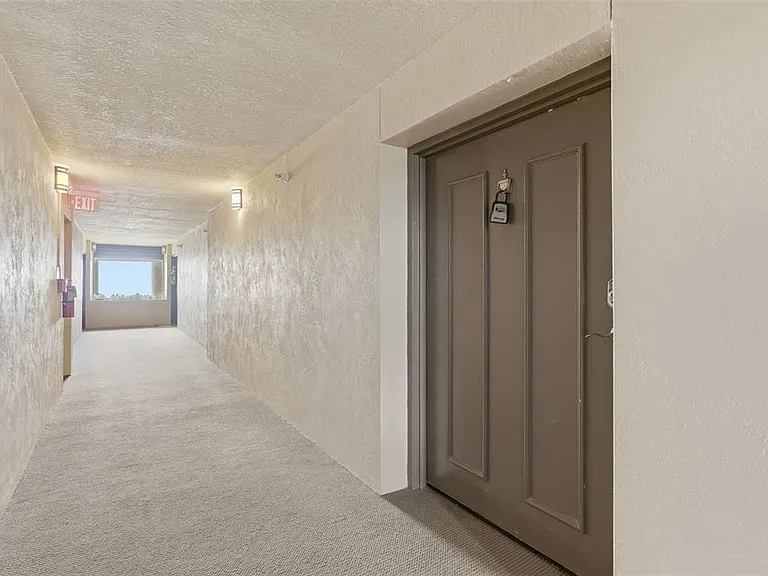 2413 Bayshore Blvd #1004 — Photo 10