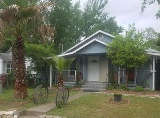 1174 Pandora St, Mammoth creek, TX 78702