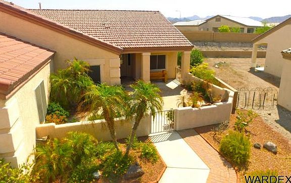 3rd image of 2768 Broadmoor Dr