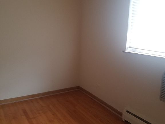 5th image of 7314 N Harlem Ave