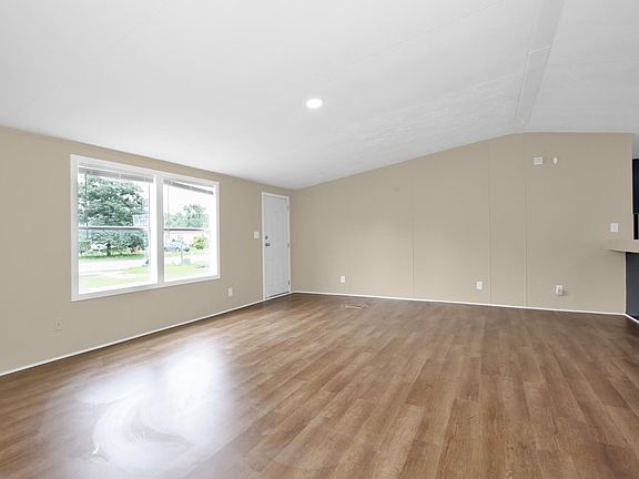 2nd image of 7312 Acropolis Dr