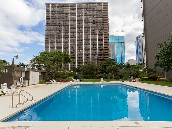 2nd image of 1255 Nuuanu Ave APT E1911