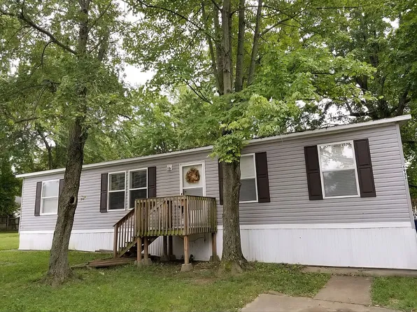 6933 Boston Dr, Newburgh, IN 47630