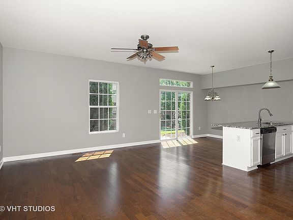 2nd image of 16442 Willow Walk Dr