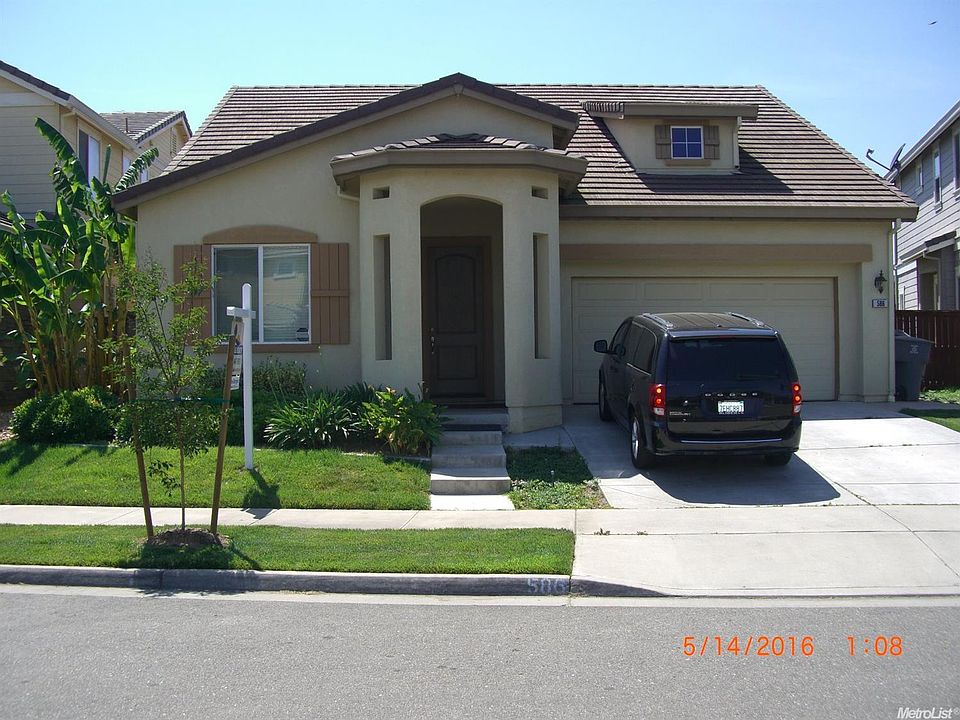 1st image of 586 N Stetson Dr