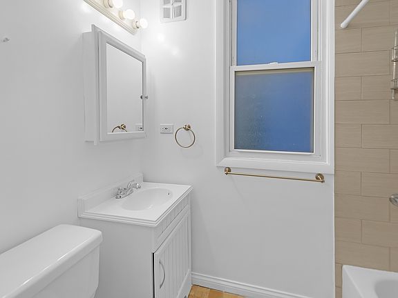 5th image of 2902 N Woodard St