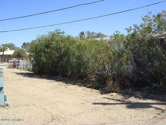 4th image of 5217 N Royal Palm Dr