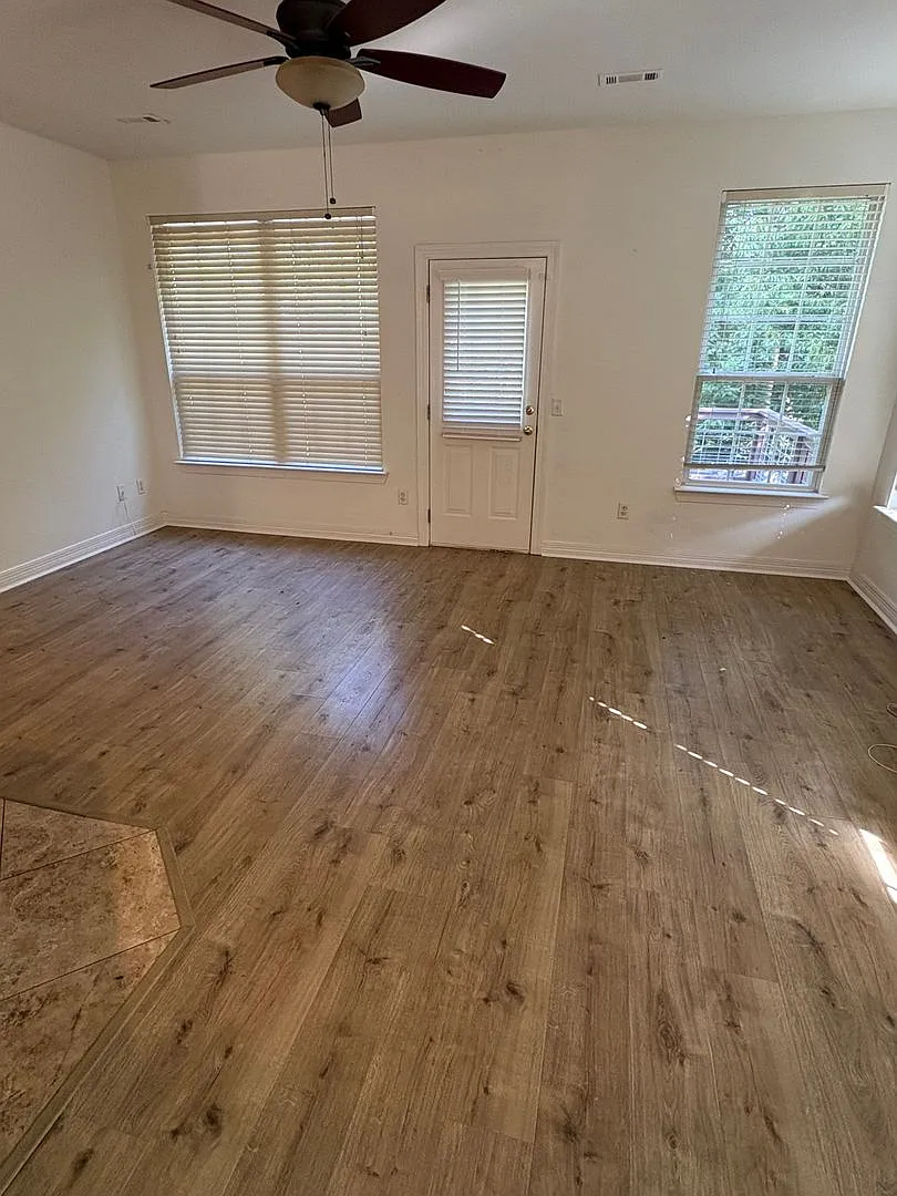 Beautiful Home In Great Location! — Photo 4
