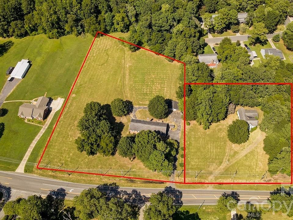 1st image of 7809-7837 Lawyers Rd