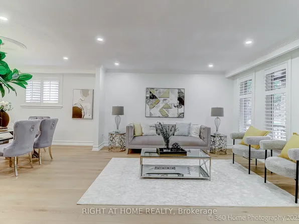 44 Beamsville Dr, Toronto, ON M1T 3S2