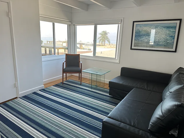 691 Cliff Dr — Photo 22