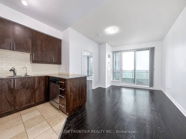 18 Holmes Ave #1712 — Photo 8