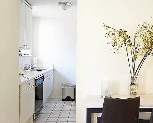 3rd image of 106 Central Park S APT 19K