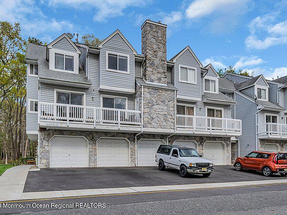 3rd image of 1512 Arthur Street