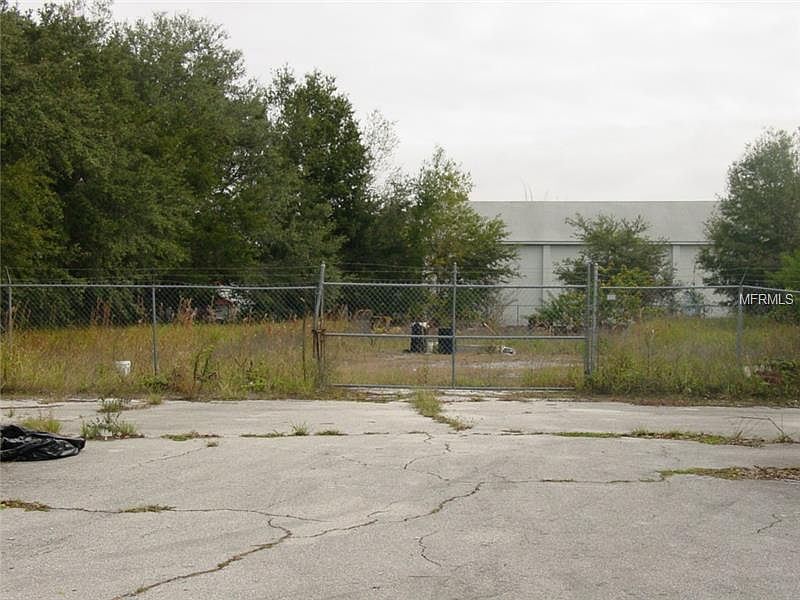 2nd image of 1531 Park Commerce Ct