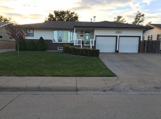 2013 Macarthur Rd, Hays, KS 67601