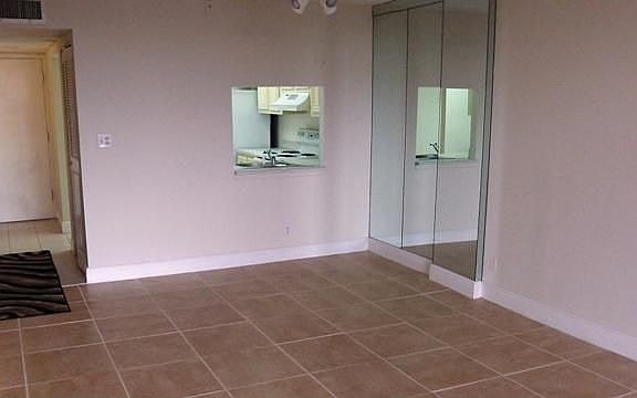 5th image of 111 Royal Park Dr APT 3D