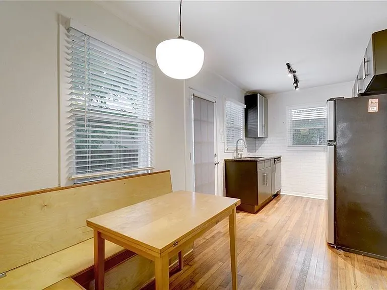 1110 W 22nd St #13A — Photo 4
