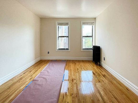 4th image of 991 President St APT 4A