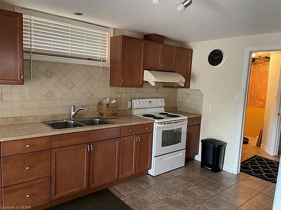 5th image of 48 Gibbs Cres