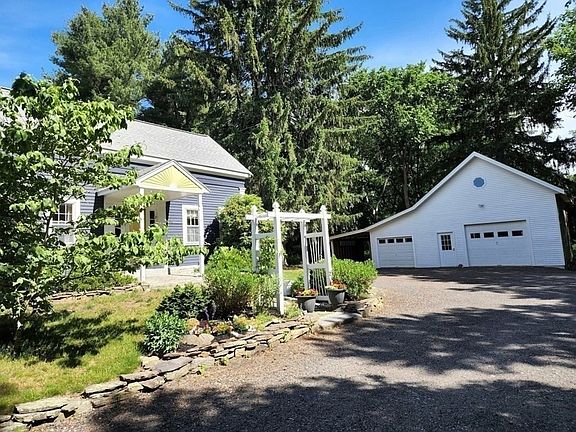 3rd image of 10 Bulkeley Rd